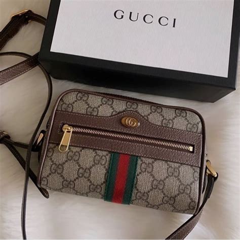 what's the cheapest thing in gucci|least expensive Gucci bag.